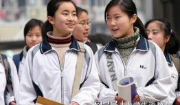 爆料老师的学生是谁呀视频,视频爆料老师的学生身份之谜